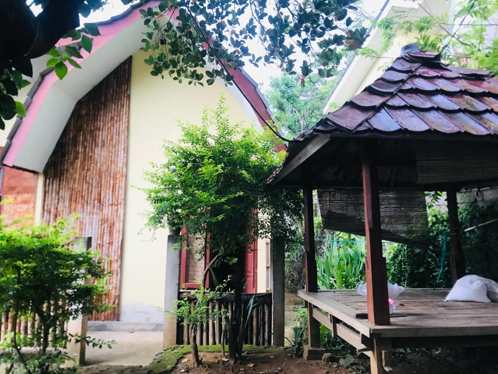 Kampung Homestay Kuta  Bagian luar foto